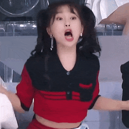 1687157782174976.gif